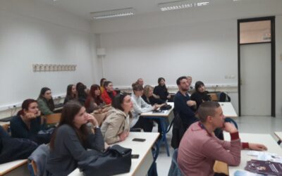 Stručni suradnici Udruge Dyxy održali su predavanje za studente